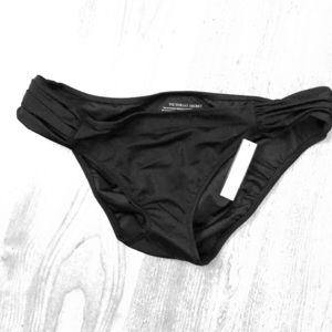 NWT Black Ruched Bikini Bottoms  Victoria Secret